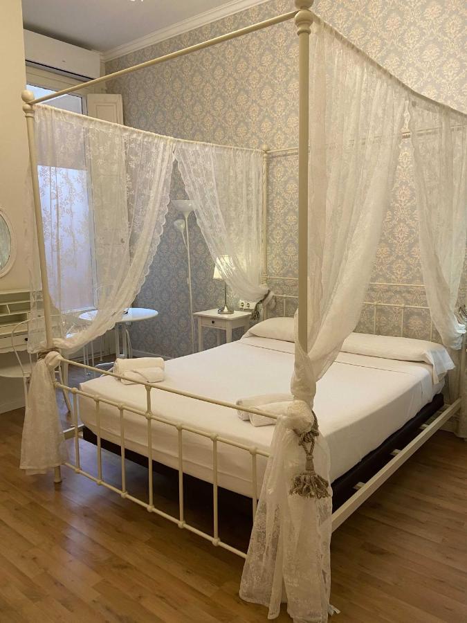 Lumine Luxury Suites By Gaiarooms Barcelona Ngoại thất bức ảnh