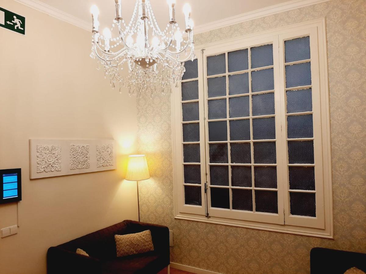 Lumine Luxury Suites By Gaiarooms Barcelona Ngoại thất bức ảnh