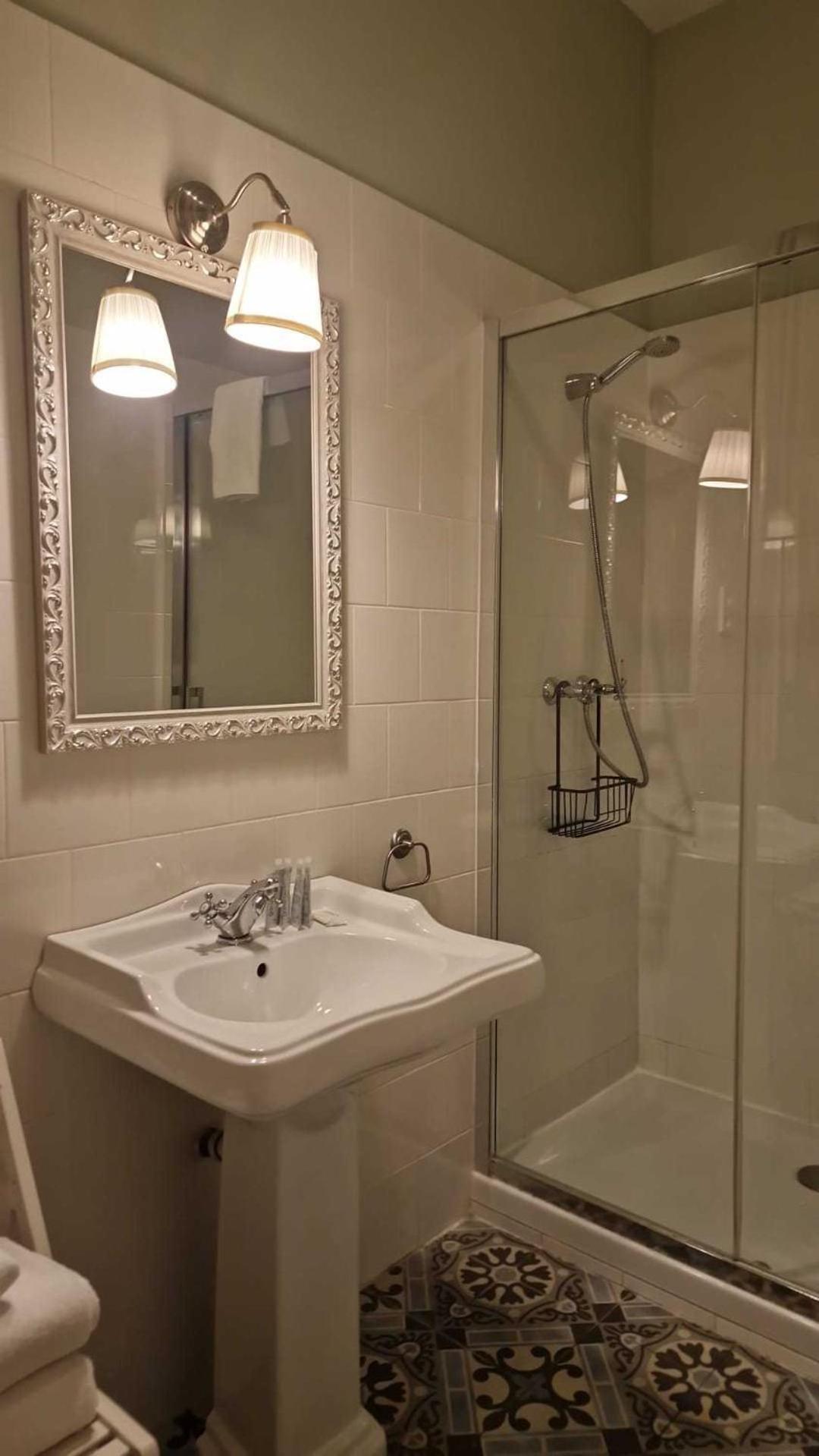Lumine Luxury Suites By Gaiarooms Barcelona Ngoại thất bức ảnh